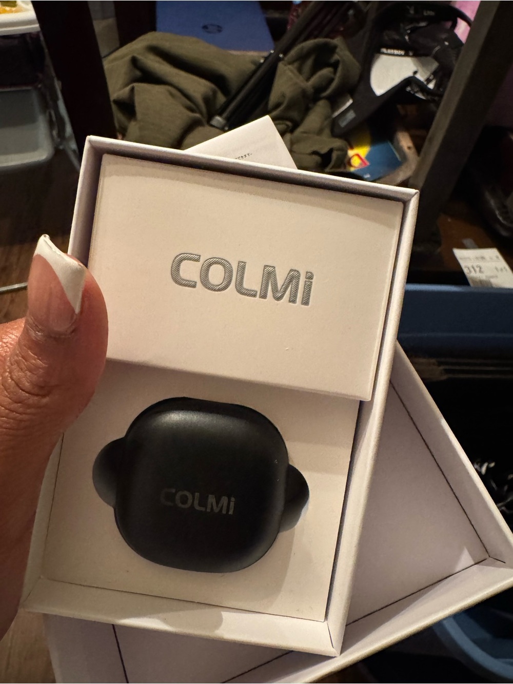 COLMi Wireless Smart Ring with Charging Case - Black case & gold ring size 8